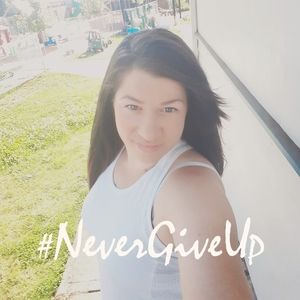 Meet your Posher, Carrie